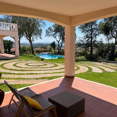 Casa Do Cuco Homestay *